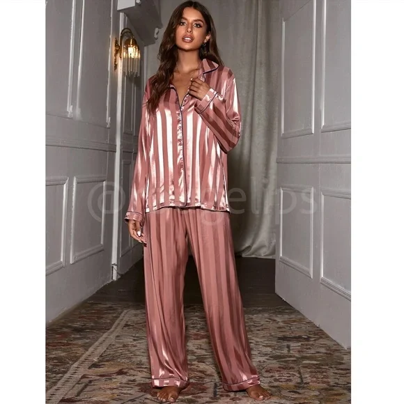 Satin Pink Stripes Women's Pajamas Set - Picture 5 of 12